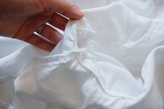 How to remove sweat stains from clothes