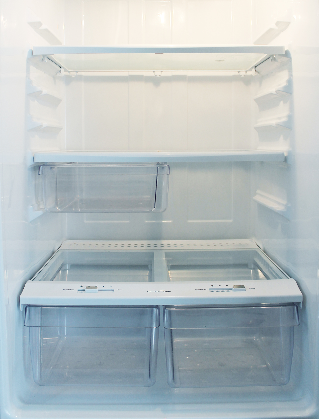 How to Deep Clean Your Fridge