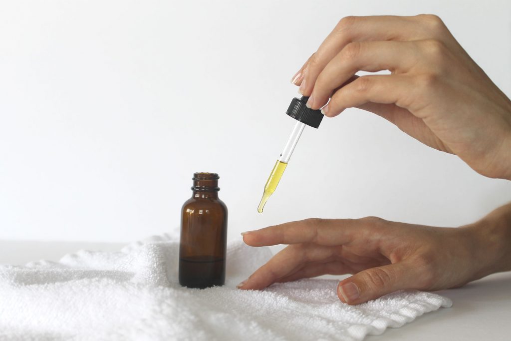 Natural manicure olive oil for cuticles