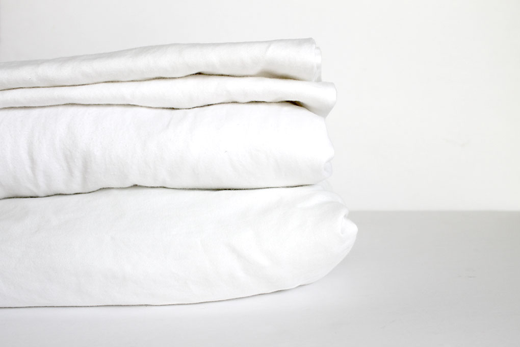 How to bleach sheets and make white sheets white again