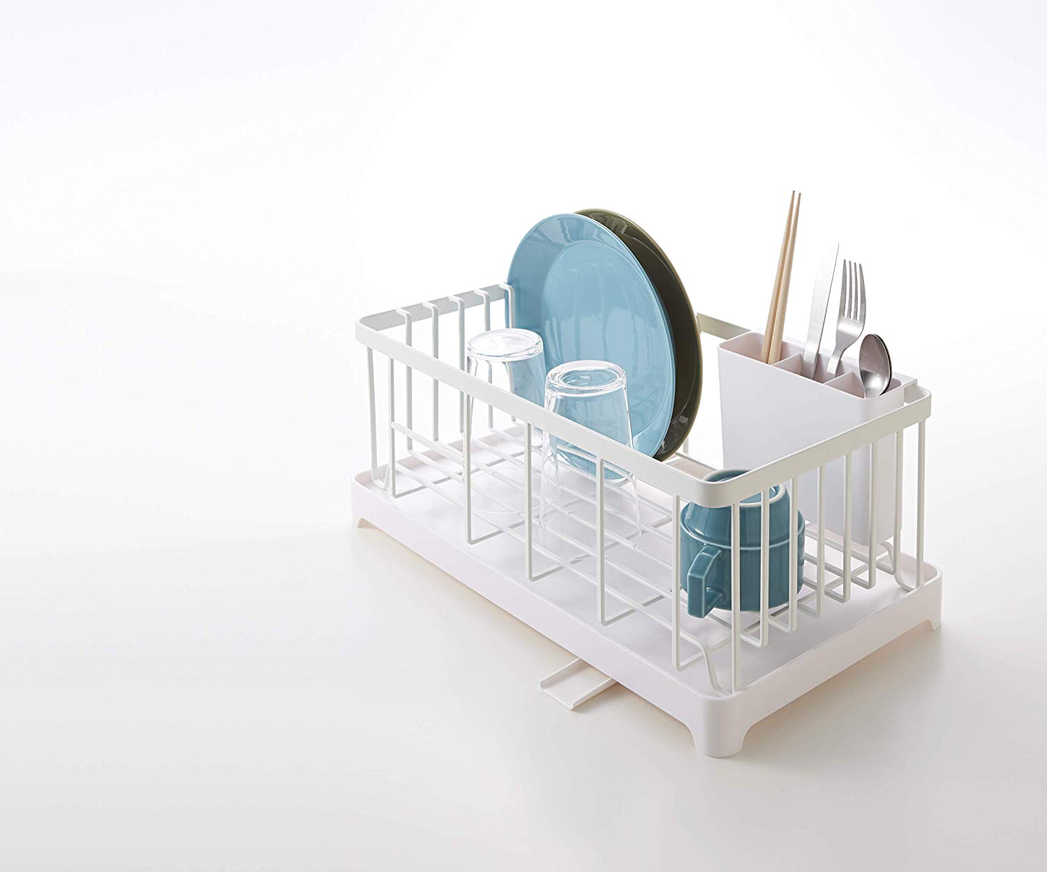 The Best Space Saving Dish Rack For a Small Kitchen