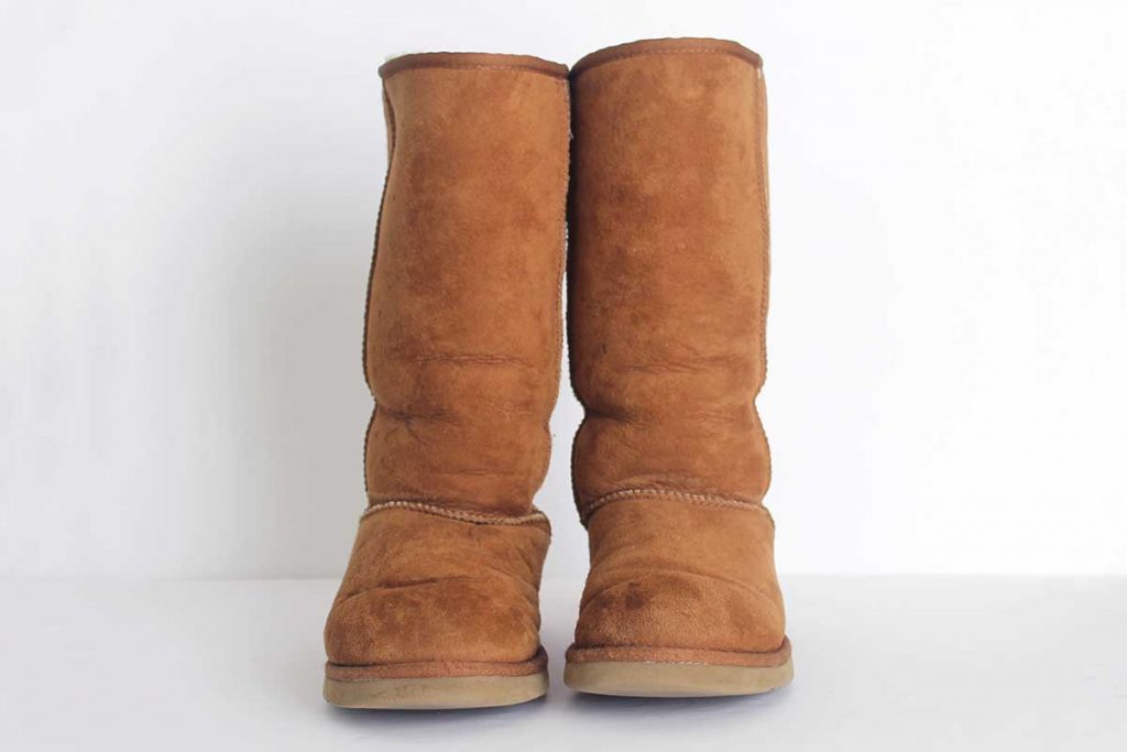 How to clean sheepskin boots and slippers