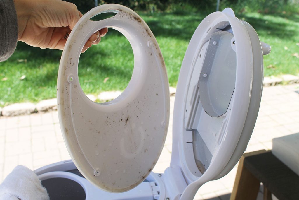How to clean an Ubbi diaper pail - deodorize and remove mold from a diaper pail