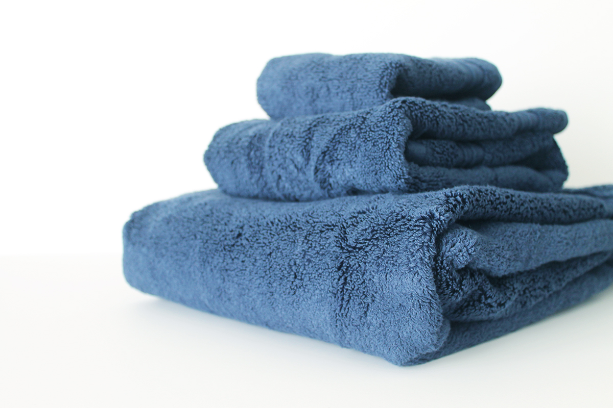 How to Prevent Discoloration on Colored Towels