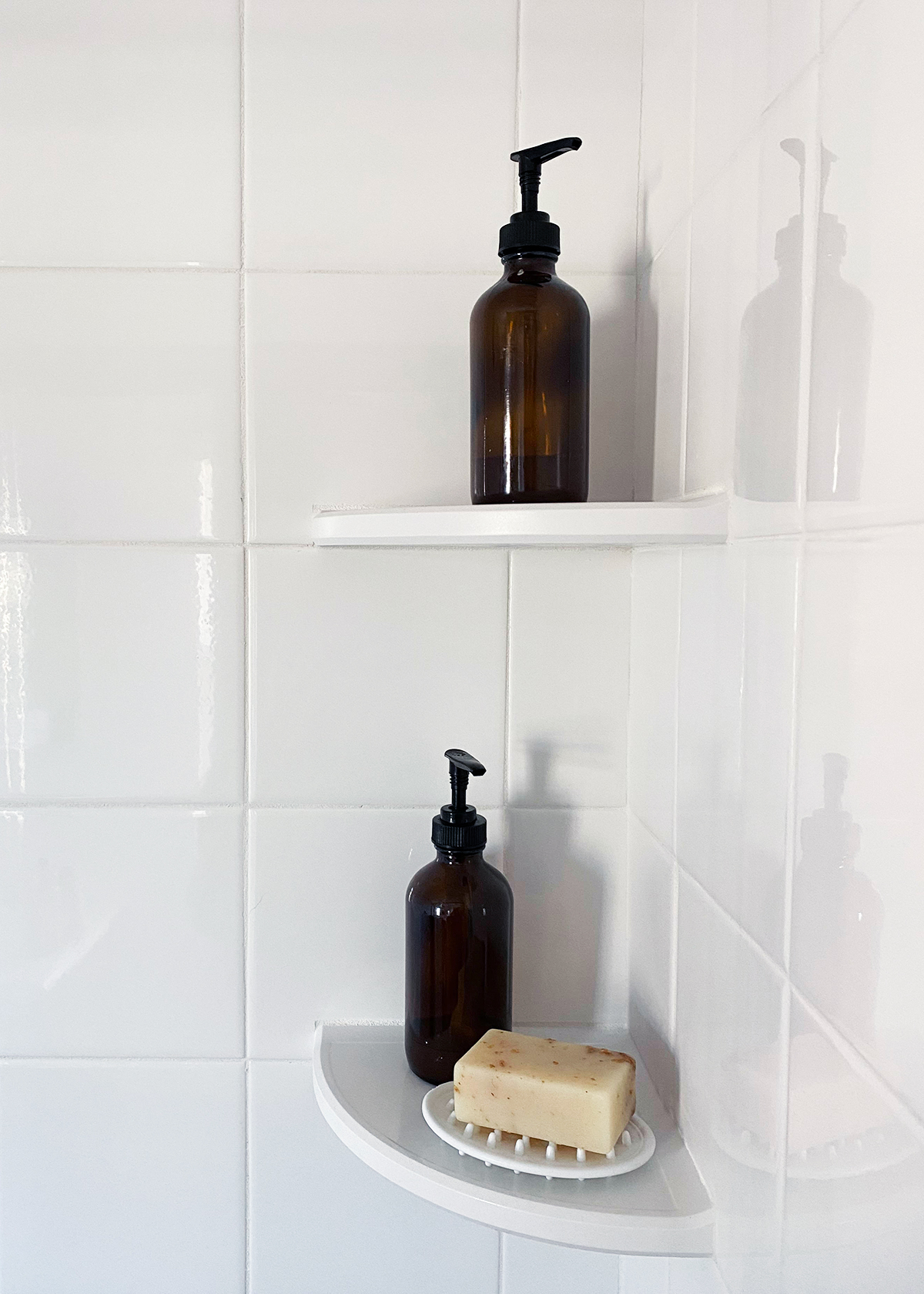 The Best Shower Shelf Solutions for an Organized Shower