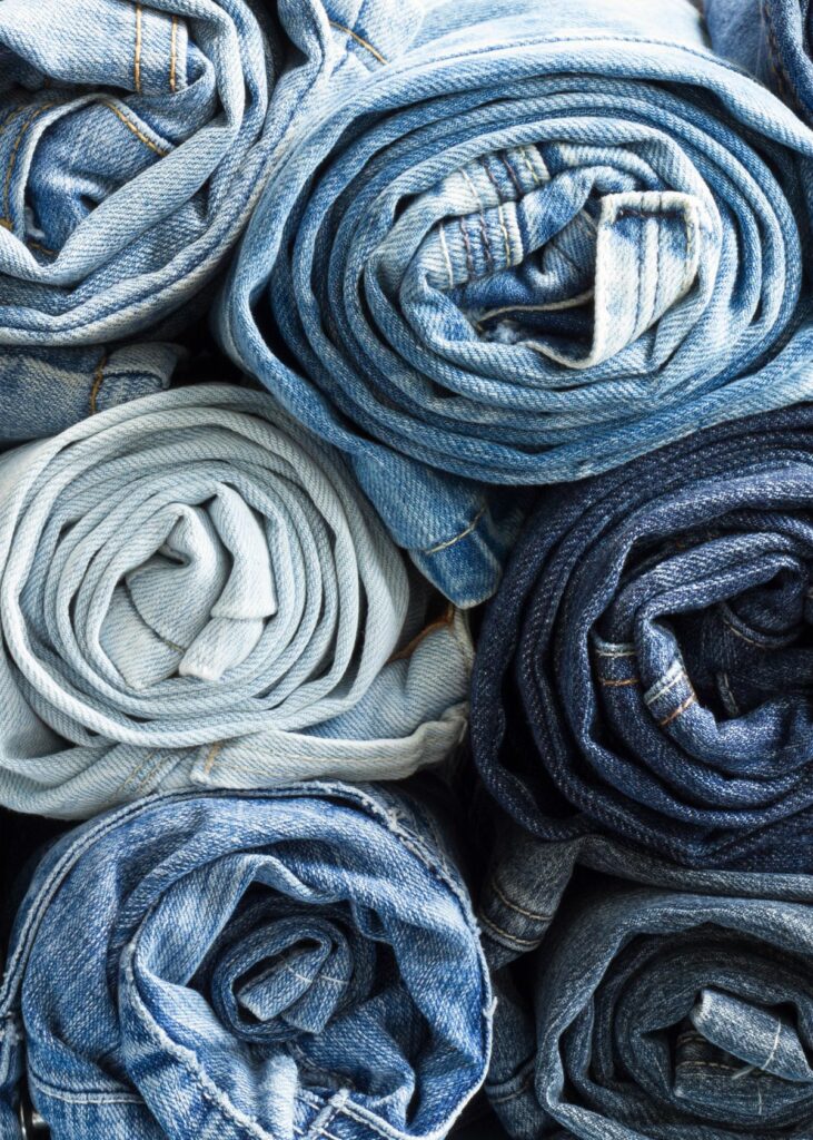 Jeans rolled in drawer - How to organize jeans